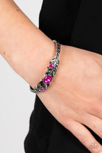 Load image into Gallery viewer, Paparazzi - Vogue Vineyard - Pink Bracelet
