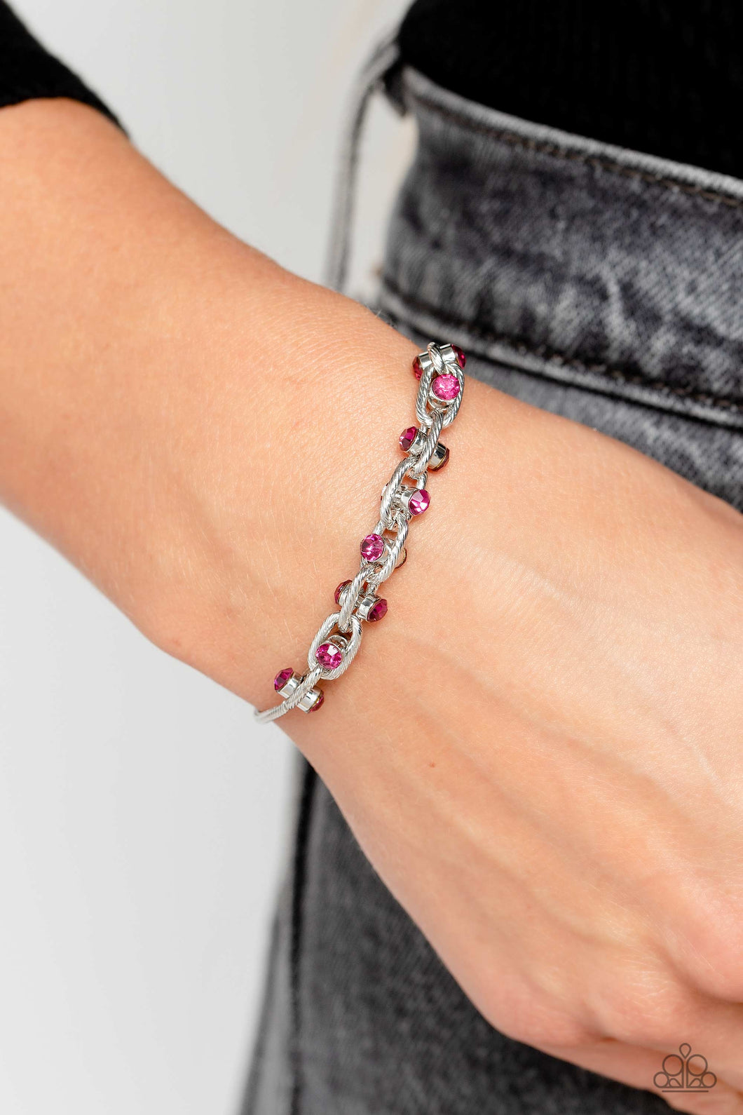 Paparazzi - Intertwined Illusion - Pink Bracelet