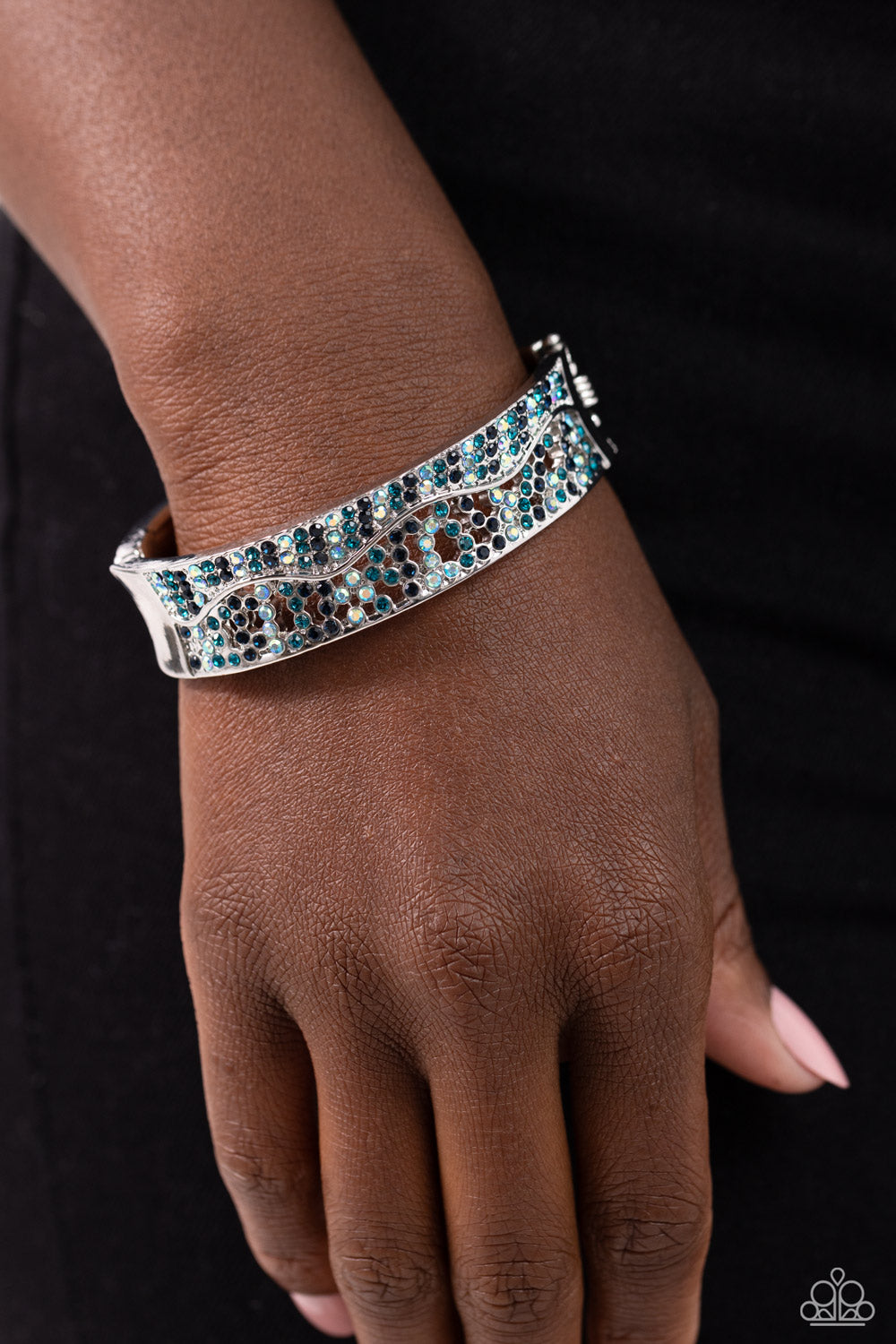 Paparazzi - Wavy Whimsy - Blue Bracelet